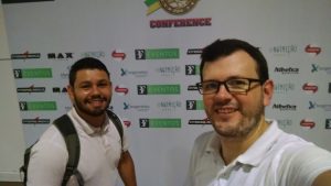 Participando do evento Arnold Conference no último ano em que foi realizado no Rio de Janeiro com o Prof. André Gonçalves